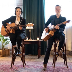 Brendelle Acoustic Duo