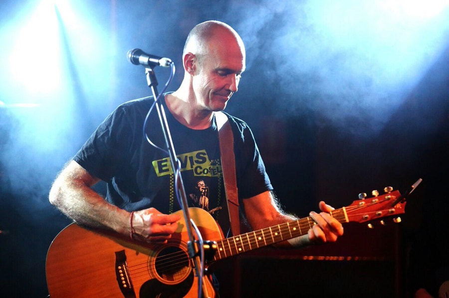 Brian Baker Solo Singer Guitarist Melbourne